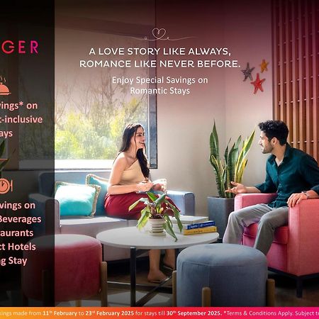 Nashik Hotel Екстериор снимка
